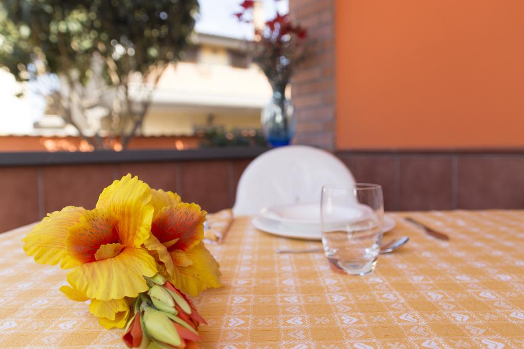Orange Holiday Home Torvaianica Bagian luar foto