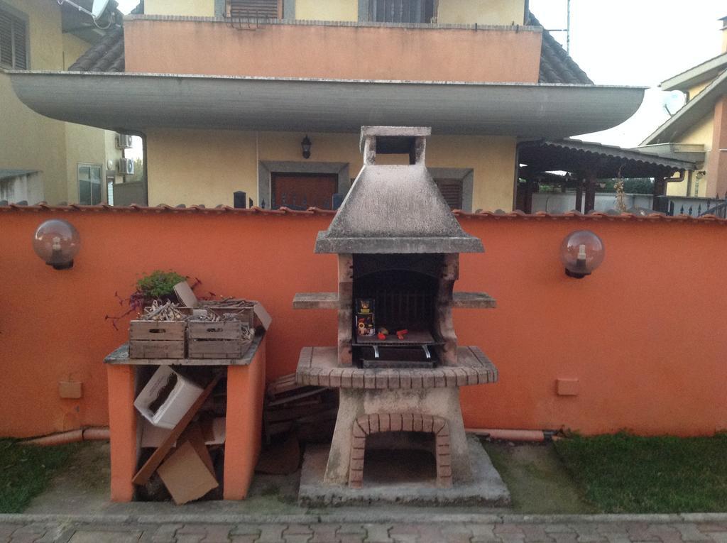 Orange Holiday Home Torvaianica Bagian luar foto